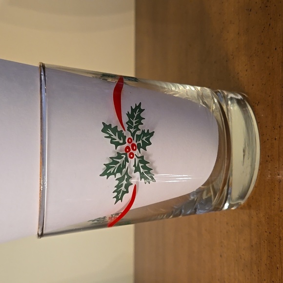🎄4 Christmas Holly & Ribbon Glasses New - Picture 1 of 7